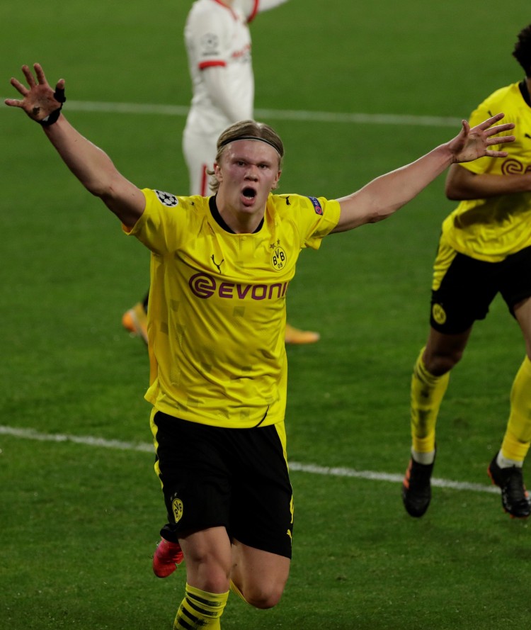 简单碰了下 简单碰了下